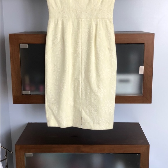 Dress - Picture 4 of 6